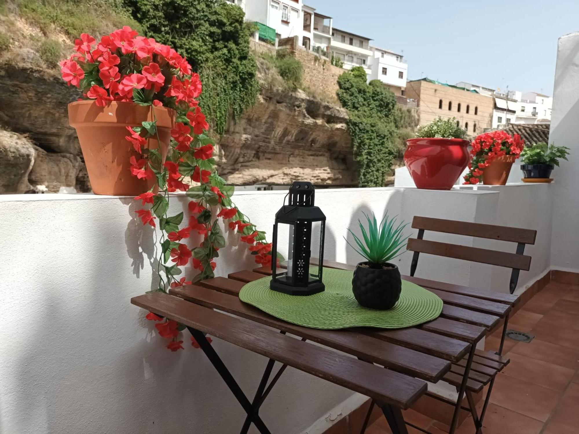 Casa Bajo La Roca Villa Setenil De Las Bodegas Exterior photo